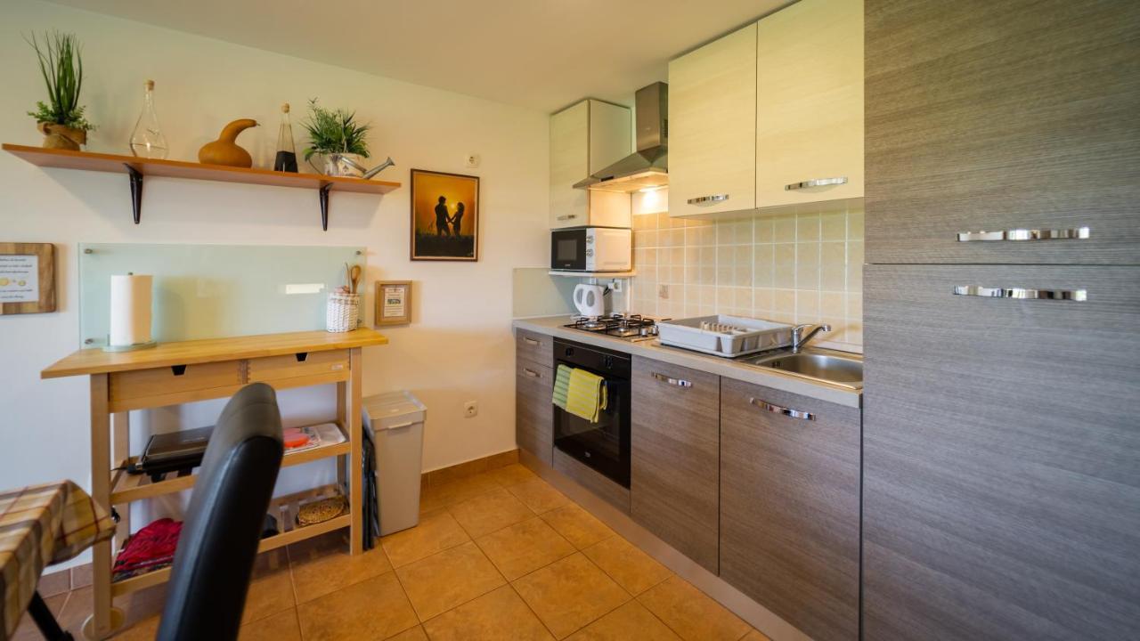 Specious Apartment Manitu In Forest Countryside Fužine Esterno foto